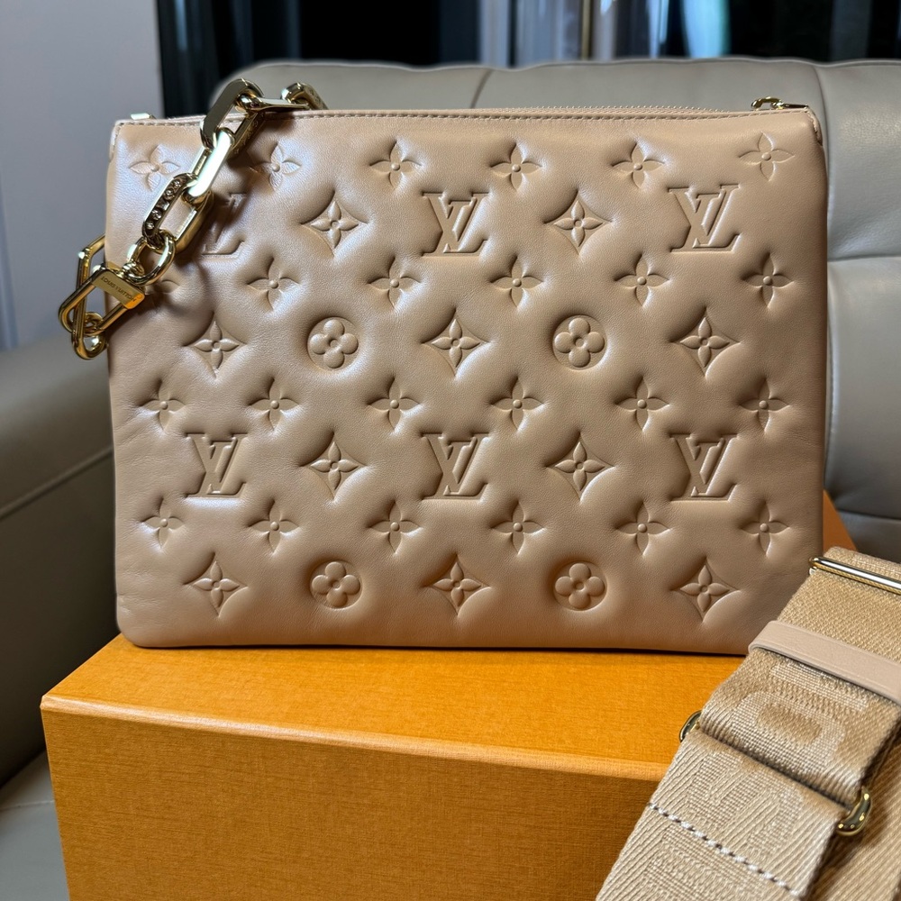 Louis Vuitton Coussin PM Camel